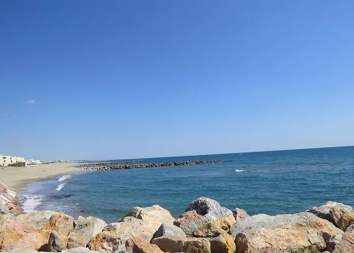 Au Bord De Mer, Acces Plage, Parking Prive - Fr-1-529-63 Apartment *